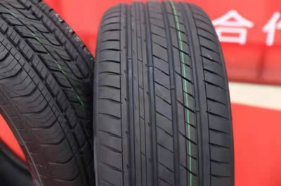 顶刮刮汽配连锁29周年庆典暨新品轮胎发布会 创新驱动，引领汽车配件研发新篇章